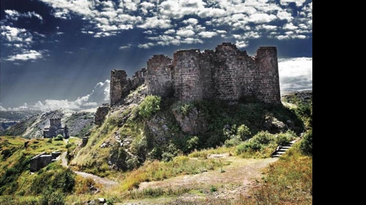 
Check out Dr. Jane Kardashian in her new photography book “Colors of Armenia”

