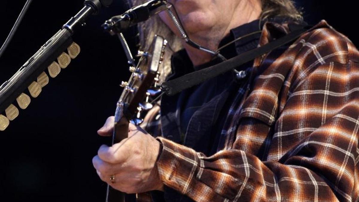 Musician Neil Young will show his musical comedy “Human Highway” and his concert documentary “Rust Never Sleeps,” as well as entertain a Q&A between the two shows.