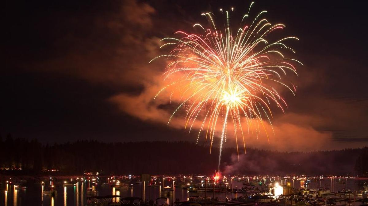 New Year’s Eve at Bass Lake will be celebrated at The Pines Resort.