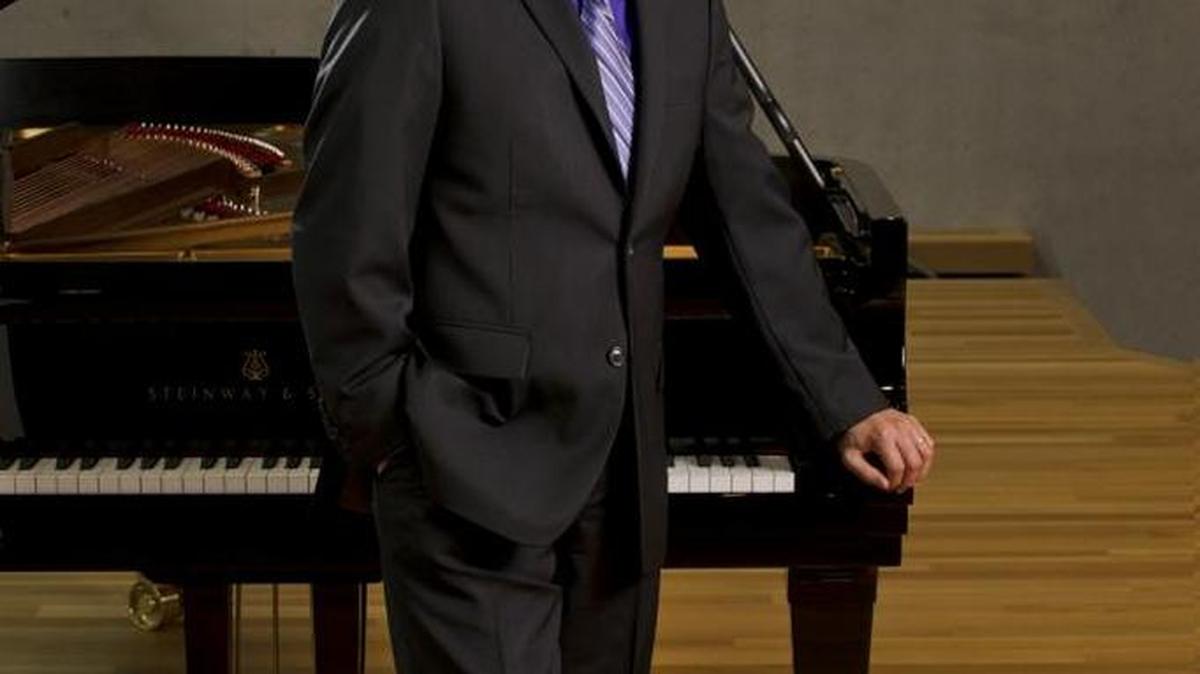 Jon Nakamatsu returns for the Philip Lorenz Memorial Keyboard Concert at Fresno State on Sunday, April 3.