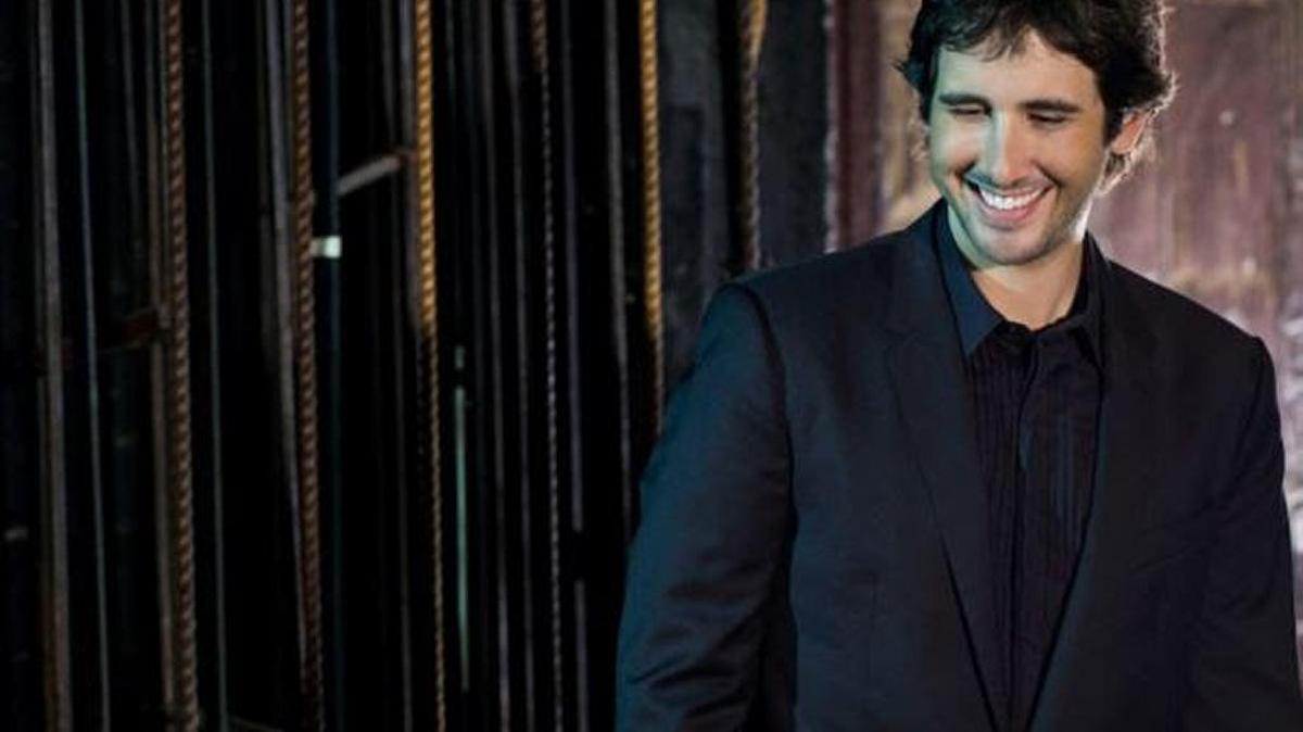 Josh Groban’s “Stages Live” will screen Thursday, Feb. 4, at Edwards Fresno Stadium 22 & IMAX, Galaxy Tulare 10 and Galaxy Porterville 9.