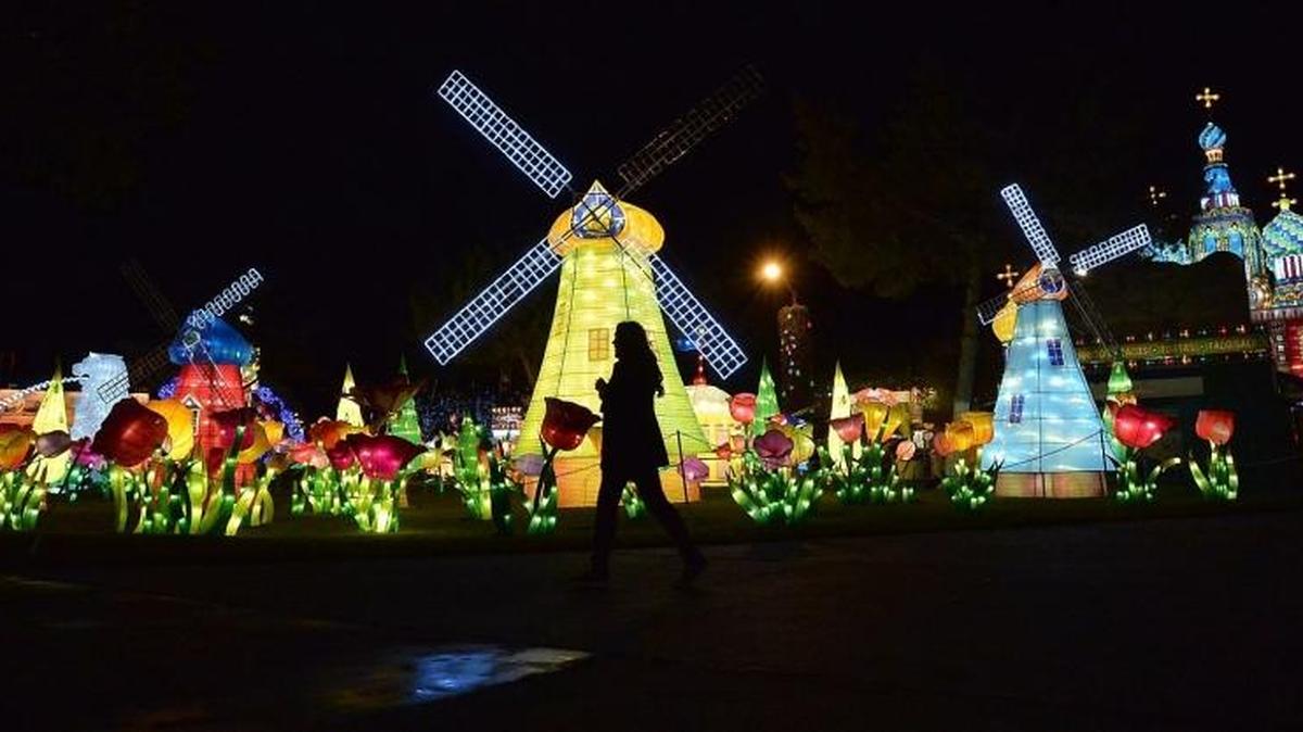 Global Winter Wonderland is open at Tulare County Fairgrounds.
