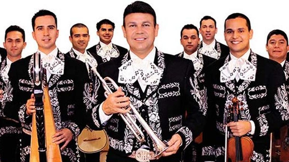 Mariachi Sol De México comienzan la gira de los conciertos navideños el 29 de noviembre en San José son dos presentaciones y una parada en Sacramento el 30 de noviembre antes de llegar a Modesto el primero de diciembre.