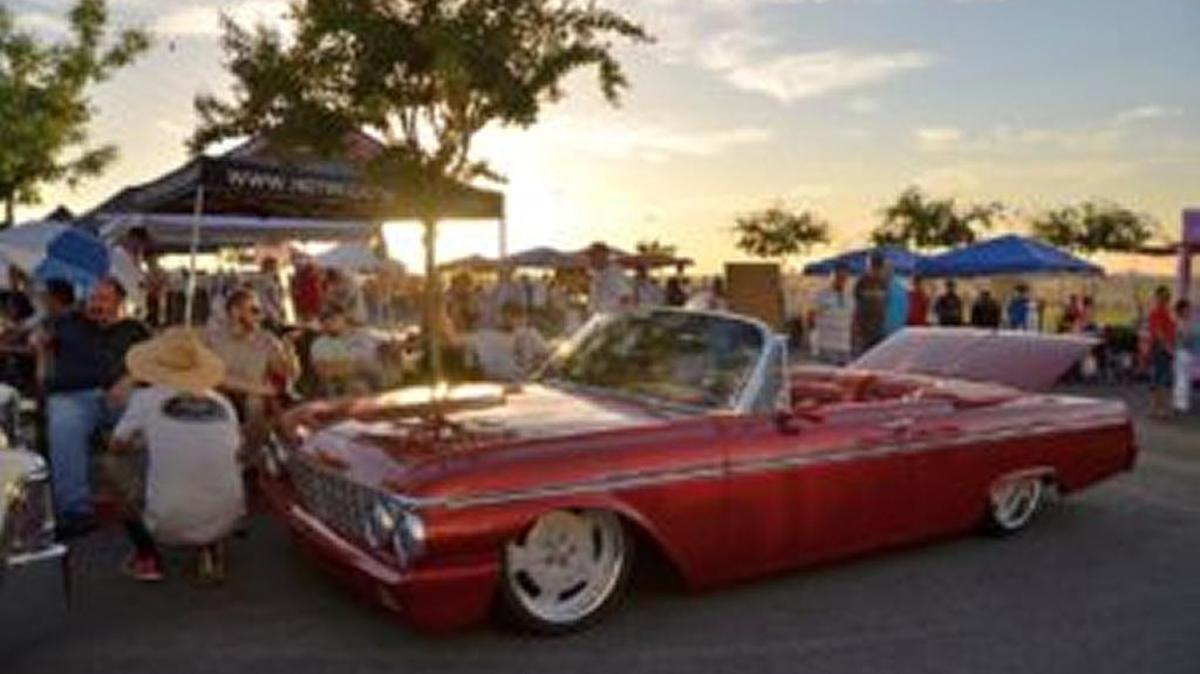 Rods on the Bluff returns to northwest Fresno tonight.