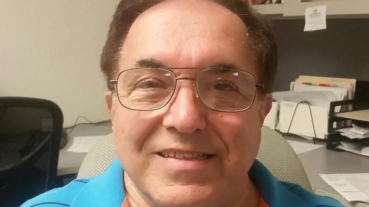Daniel Arrigoni is retiring after 13 years at the Fresno Grand Opera.