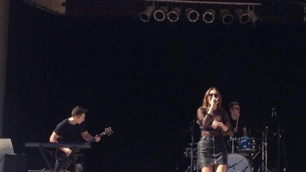 Seventeen-year old pop singer Daya performs at The Big Fresno Fair.