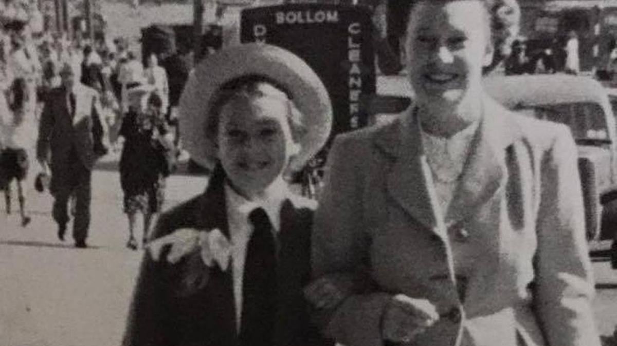 Patricia Hoffman and her mother.