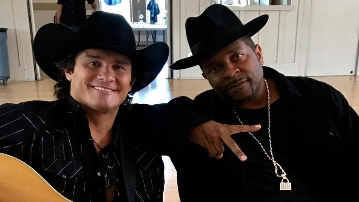 Joe Nichols and Sir Mix-a-Lot on the set of their video for “Baby Got Back.” The video has close to 2 million views on Facebook.