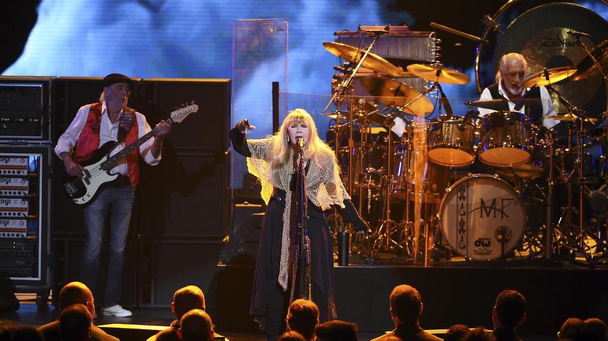 Fleetwood Mac perform onstage at the 2018 MusiCares Person of the Year tribute honoring Fleetwood Mac at Radio City Music Hall on Friday, Jan. 26, 2018, in New York. The band is returning to the road and will stop in Fresno.