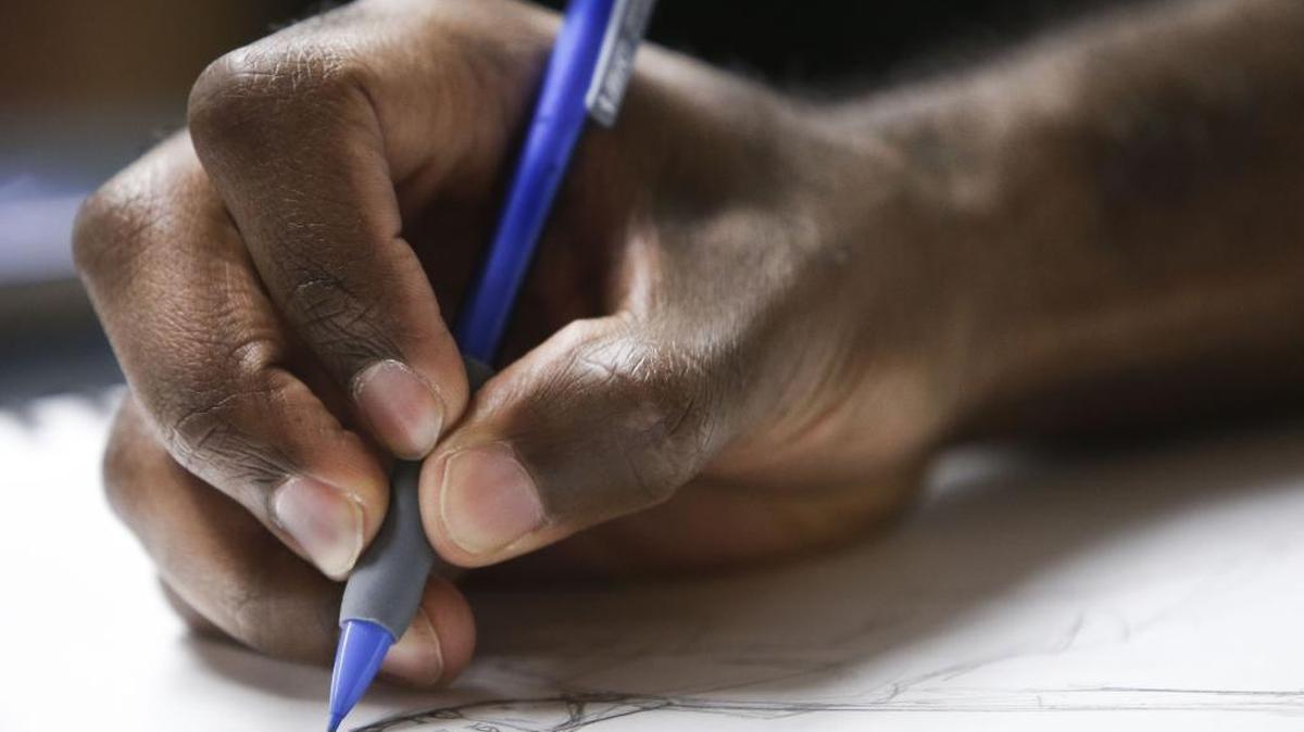 Work on your drawing skills tonight at Peeve’s Public House.