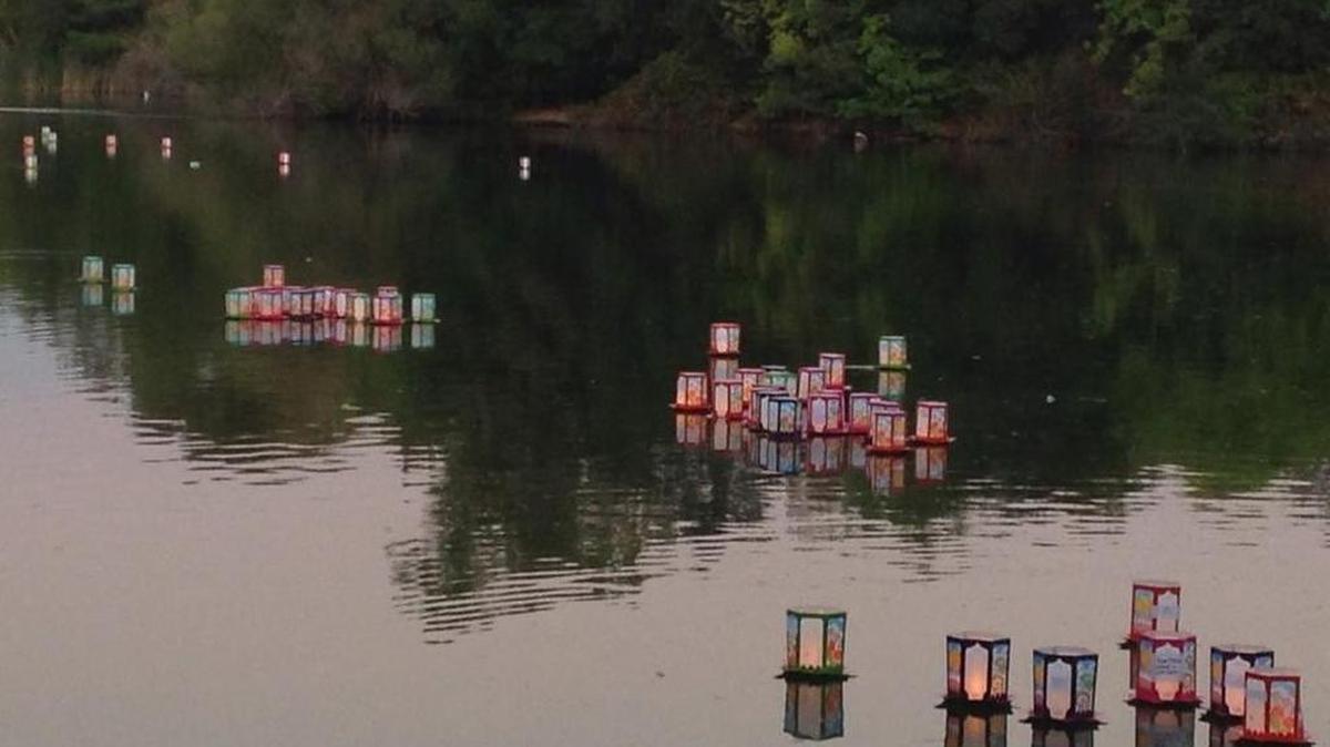 
Attend the Toro Nagashi, the ancient Buddhist ceremony of lighting paper lanterns, at Woodward Park.
