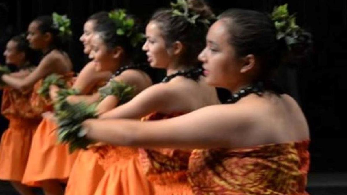 Ho’ike 2017 featuring dances from Hawaii and Tahiti is tonight at Fresno Veterans Memorial Auditorium.