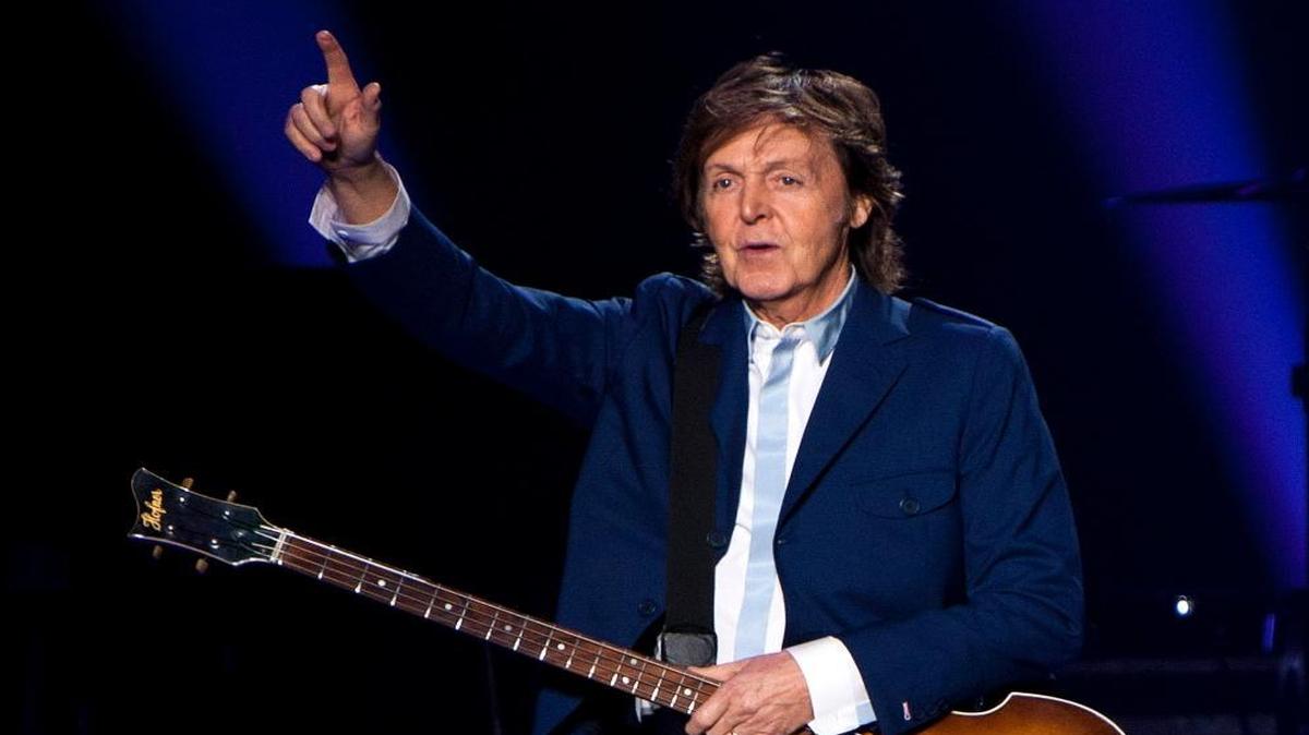 Former Beatle Sir Paul McCartney is kicking on his “One on One” tour in Fresno.