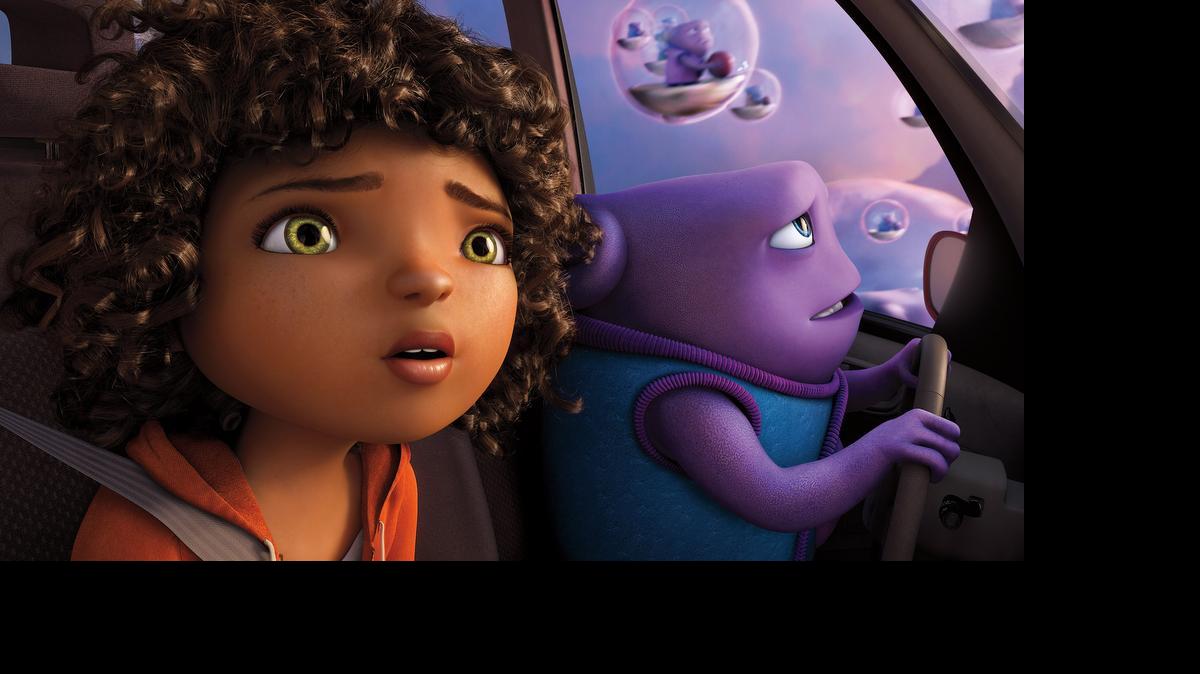 
Tip (Rihanna) and Oh (Jim Parsons) take to the skies as they embark on an incredible global adventure. 
