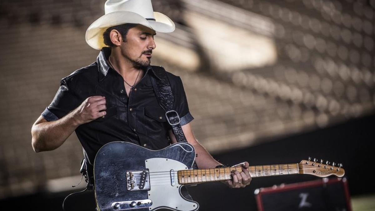 Brad Paisley is coming to Fresno’s Save Mart Center on Jan. 26.