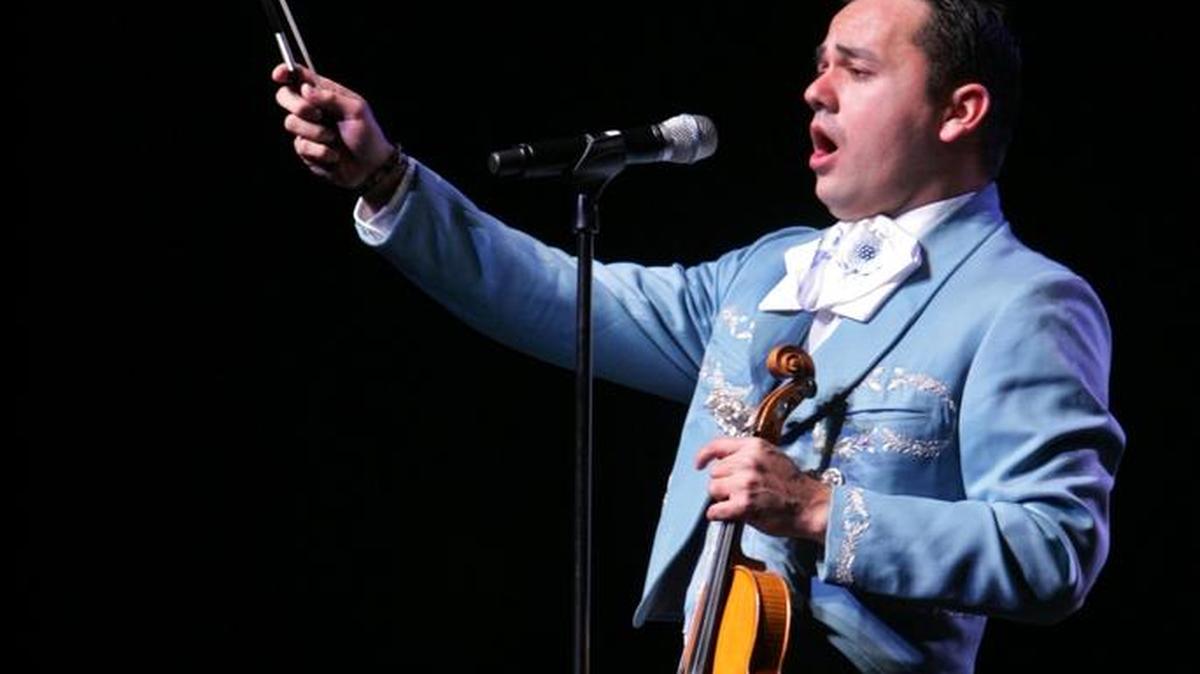 Mariachi Sol De Mexico offers its Merri-Achi Christmas show on Friday evening at Visalia’s Fox Theater.