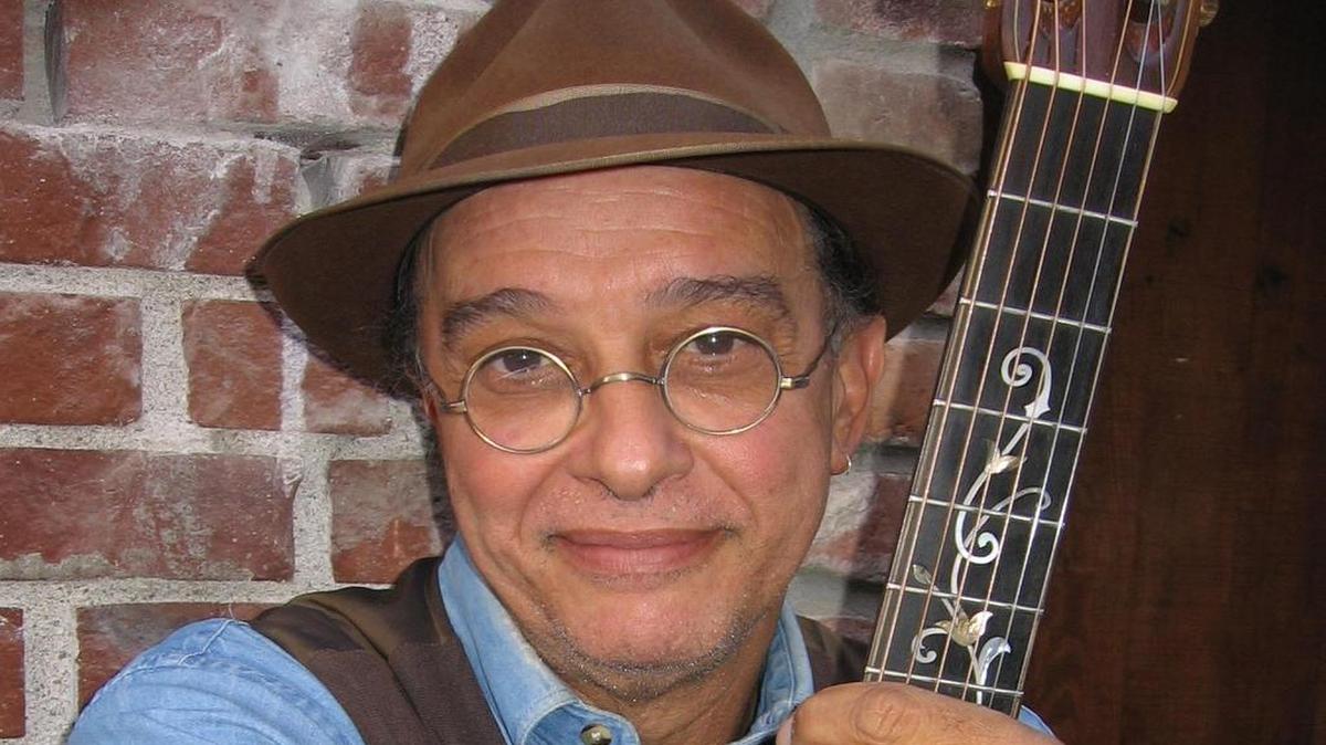 
See Glen Delpit live at Fresno County Public Library.

