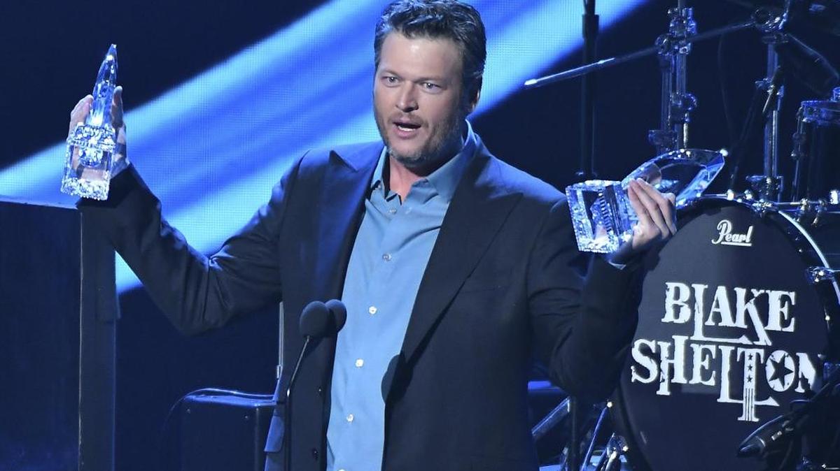 Blake Shelton, seen here in Los Angeles accepting the awards for favorite album for “If I’m Honest” and favorite country male artist at the People’s Choice Awards on Jan. 18, 2017. He will perform in Fresno March 3 at Save Mart Center.