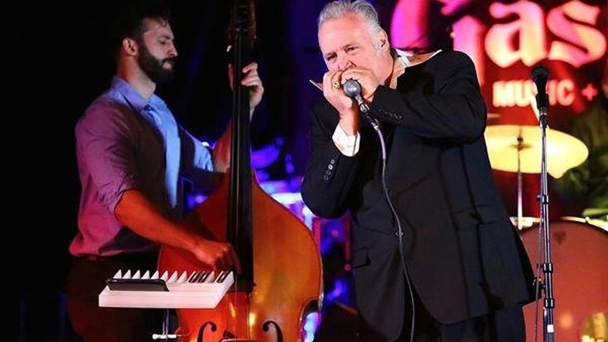 The John Clifton Blues Band plays this year’s FresYes Fest at Tioga Sequoia.
