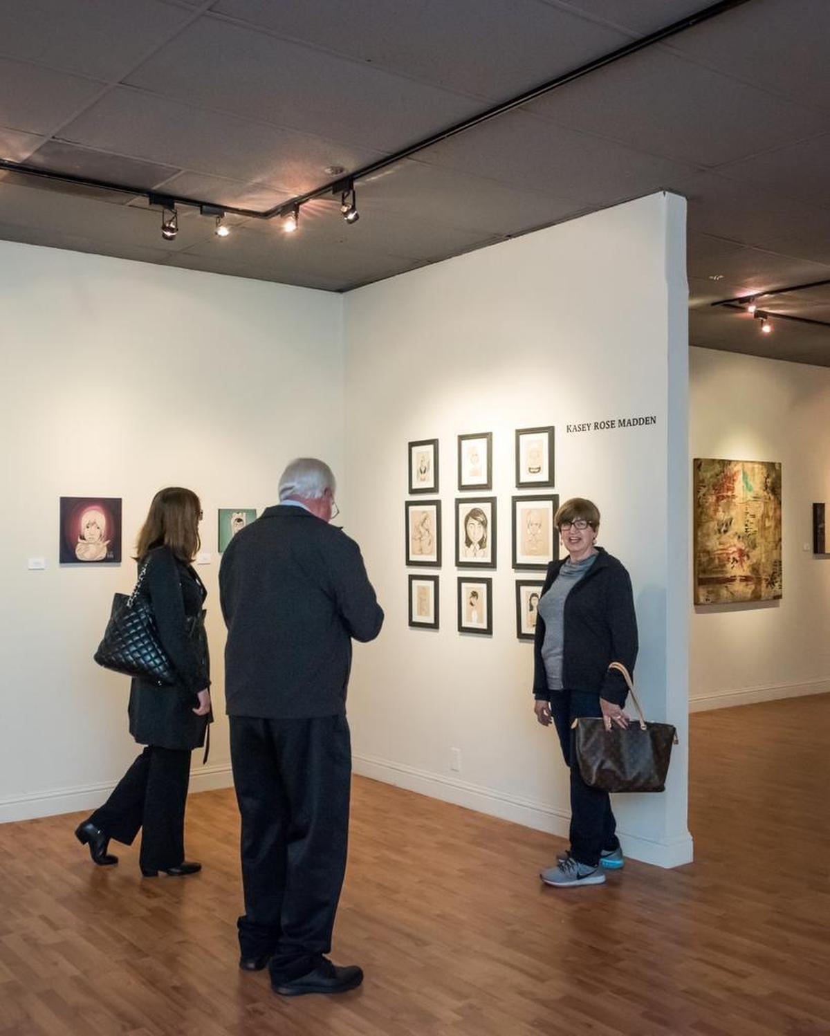 Arte Americas. The Ward Famil enjoying the art exhibits. L-R Laura Ward, Robert & Audrey Ward. People’s Choice 2017.