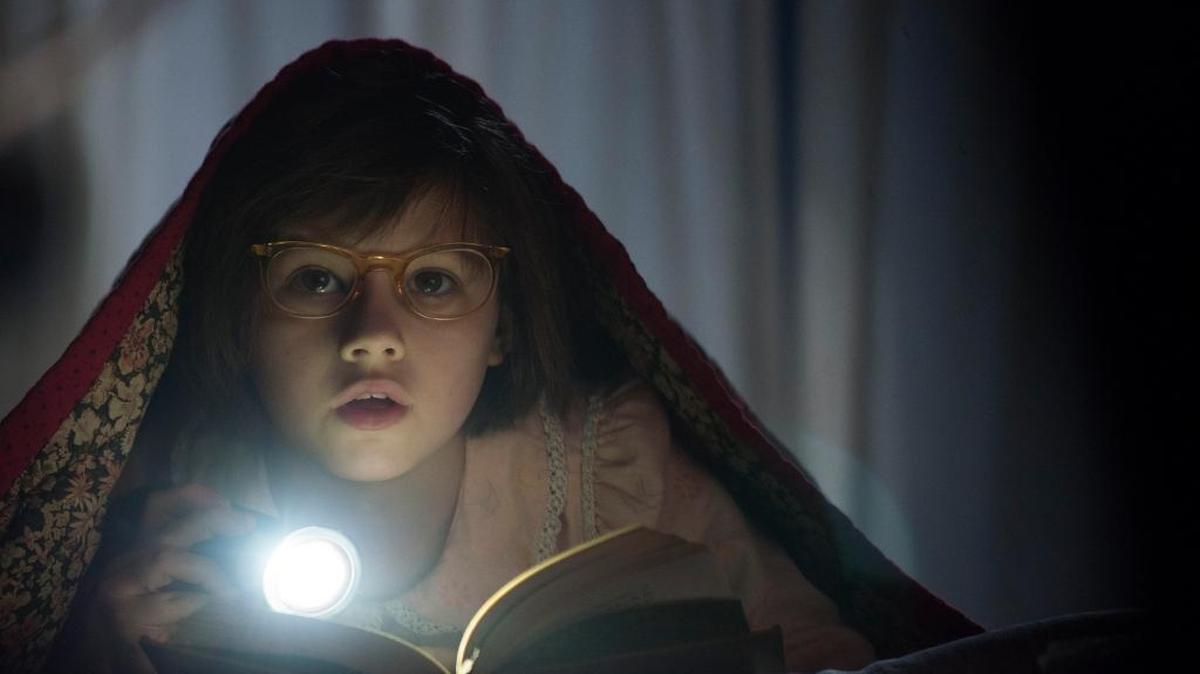 Ruby Barnhill stars in “The BFG” directed by Steven Spielberg.