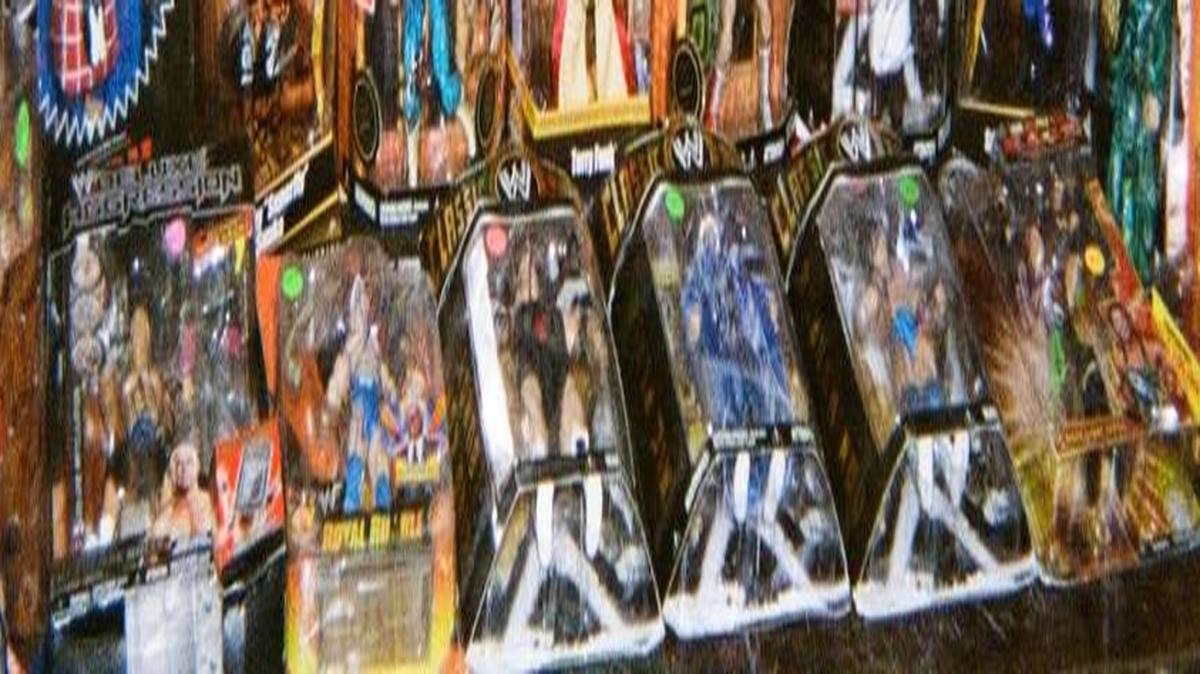 The latest Fresno Collect-A-Con will take place Saturday, Feb. 6, at the Piccadilly Inn - Airport.