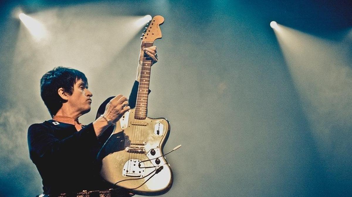 Johnny Marr will perform tonight at Strummer’s.
