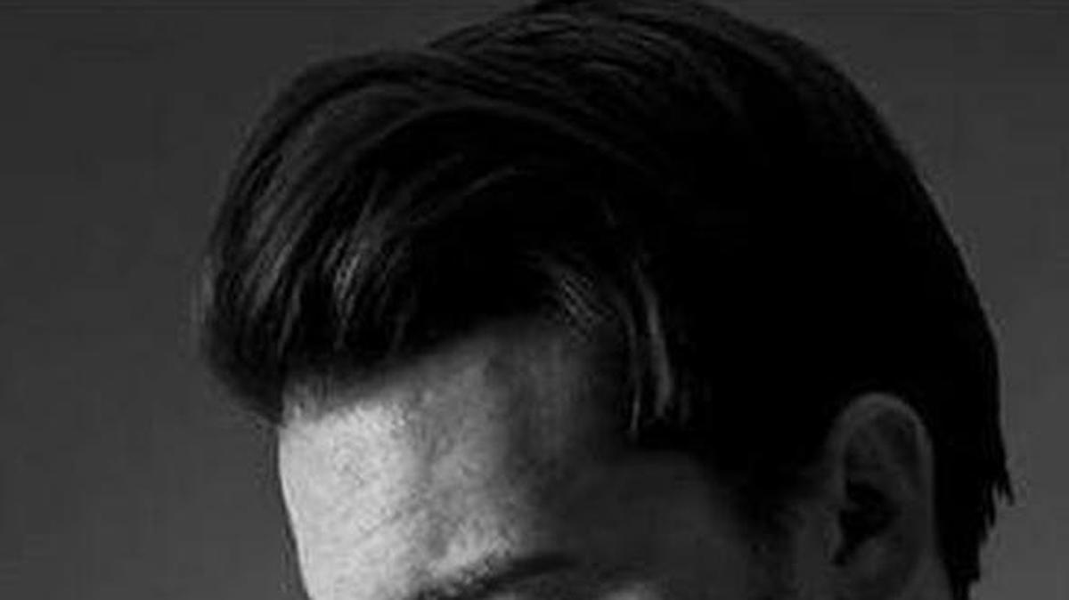 Drake Bell performs Wednesday, Jan. 10, 2018 at Fulton 55 in Fresno, California.