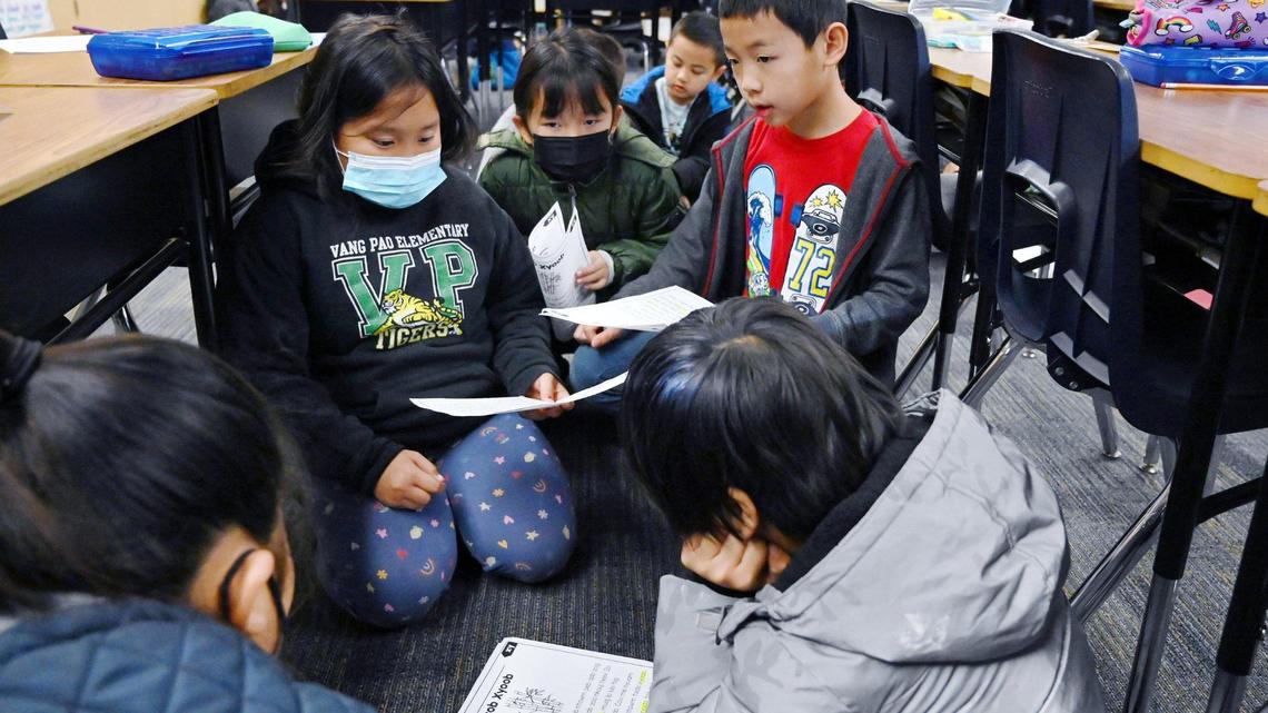 Third-grade students break into learning groups, Vang Pao Elementary in Fresno, February 2023.
