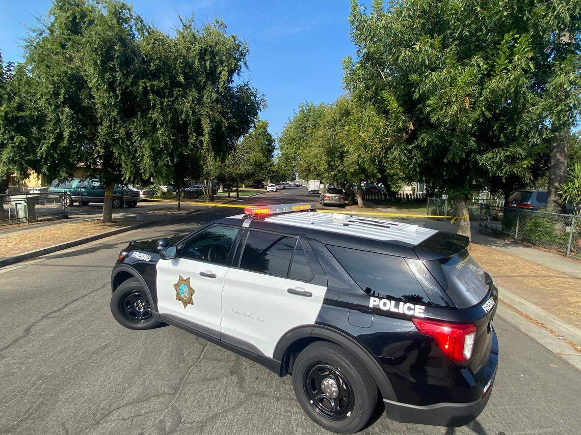 Officers investigate the scene of a shooting on Liberty Avenue near Chestnut and Butler avenues on Tuesday, Sept. 19, 2023, police said.