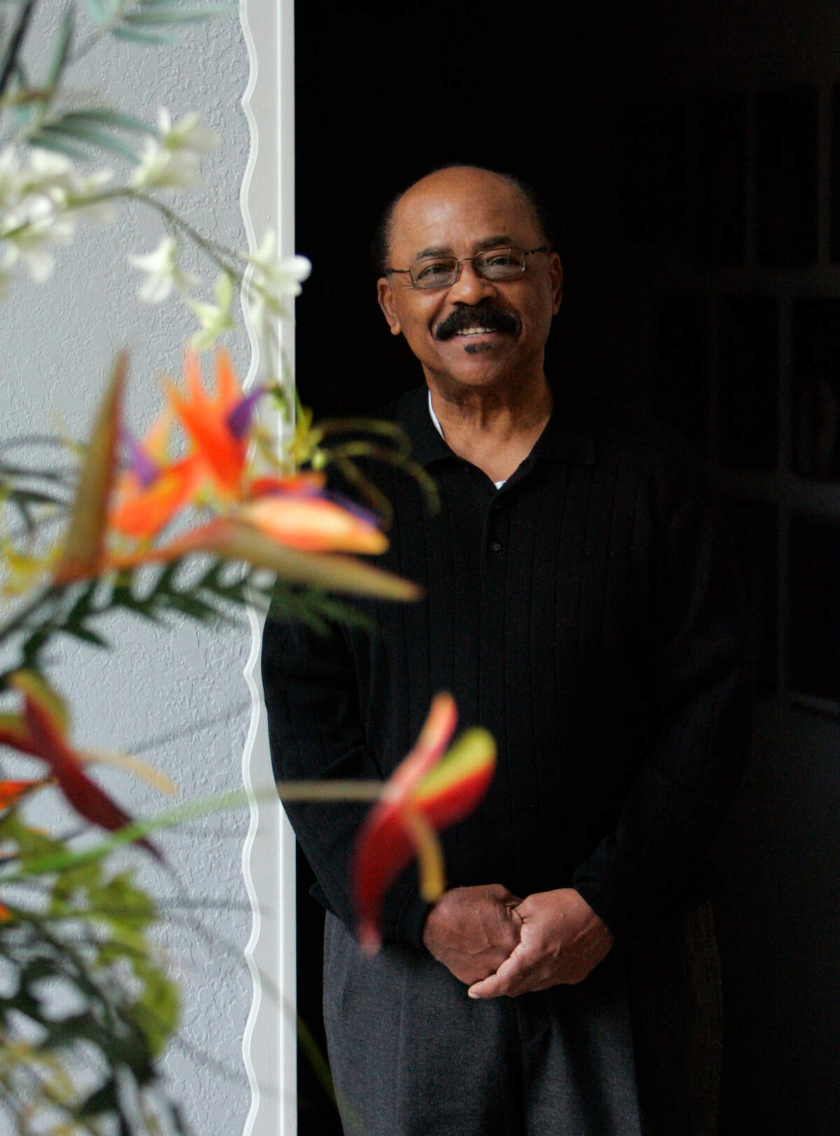 Robert Mikell