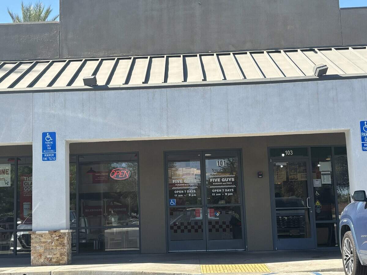 National burger chain Five Guys‘ Hanford restaurant is permanently closing Friday, the second location in the Valley within a week. The “Five Guys” big red letters sign was taken down over the weekend from the front of the building.