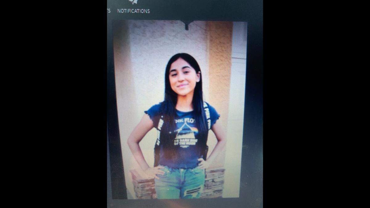 Yesenia Luviano, 15