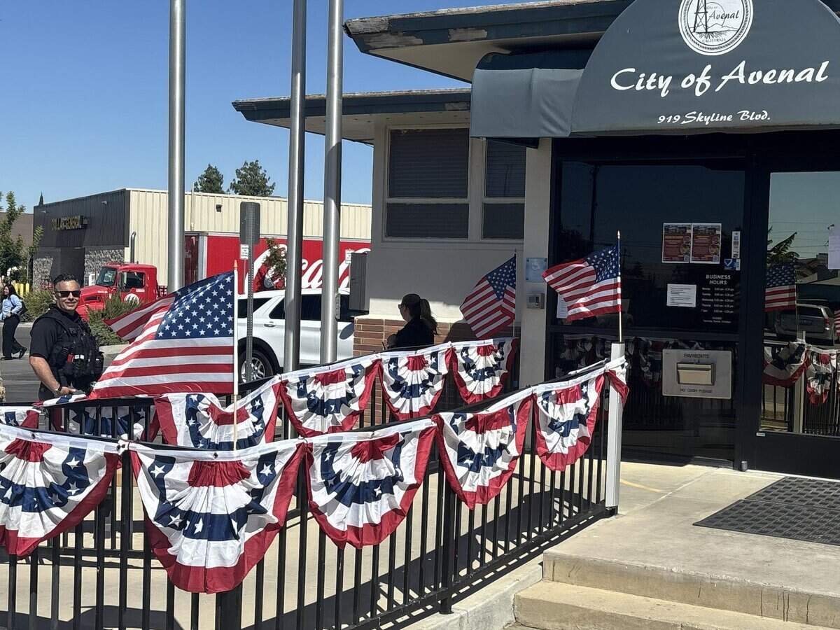 Kings County DA and sheriff served Wednesday, July 1, 2026, seven search warrants at Avenal City Hall, community center and homes of recalled officials amid an ongoing investigation.