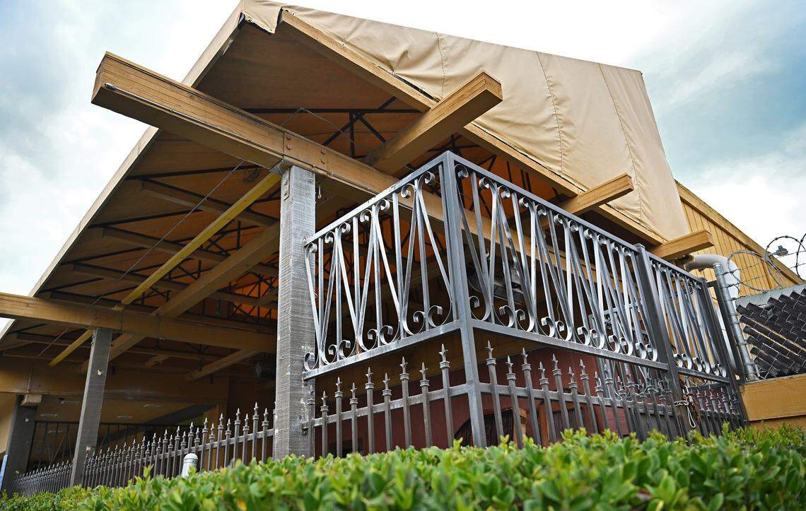 A new restaurant is moving into the former Casa Corona at Bullard and West avenues. Papi's Mex Grill will be opening its third location in the former Casa Corona before the summer. Photographed Friday, Feb. 6, 2026 in Fresno.