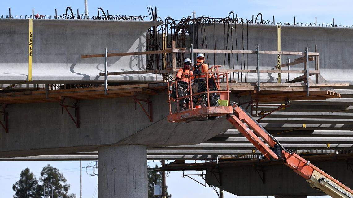 When will CA High-Speed Rail road construction end in Fresno? Here’s the timeline