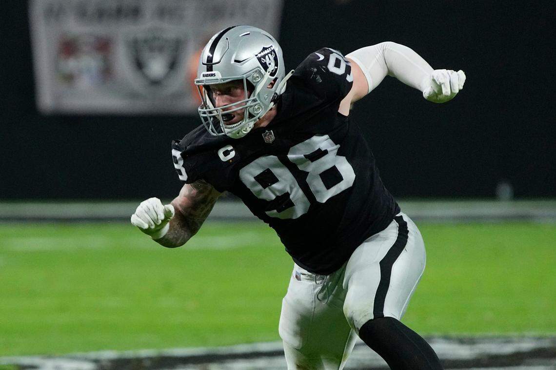 Las Vegas Raiders defensive end Maxx Crosby (98) during the first half of an NFL football game against the Kansas City Chiefs, Sunday, Nov. 14, 2021, in Las Vegas.