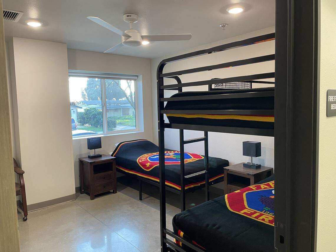 Farmersville inauguró su nueva estación de bomberos de $7 millones el viernes, Jan. 16, reemplazando las instalaciones del departamento de bomberos en el ayuntamiento donde ha estado operando desde finales de la década de 1990.