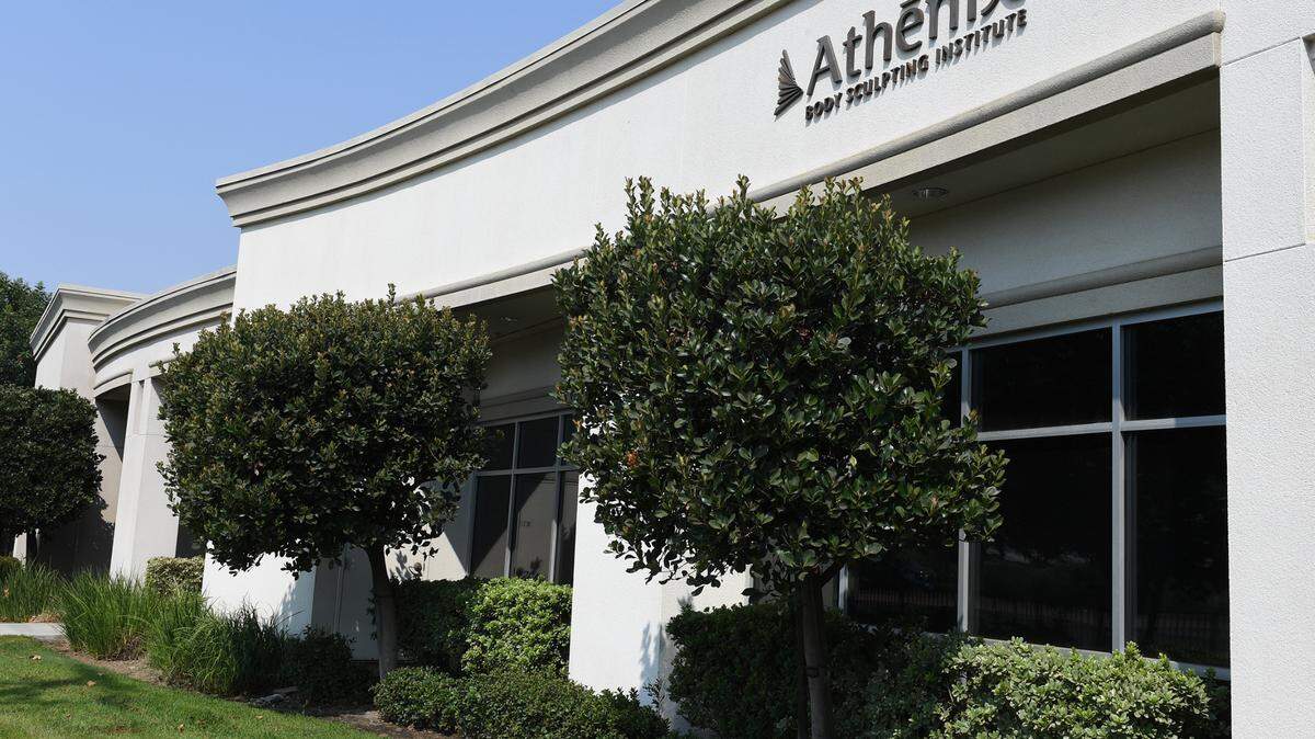 Athenix Body Sculpting near Herndon and Maple avenues in North Fresno is shown.