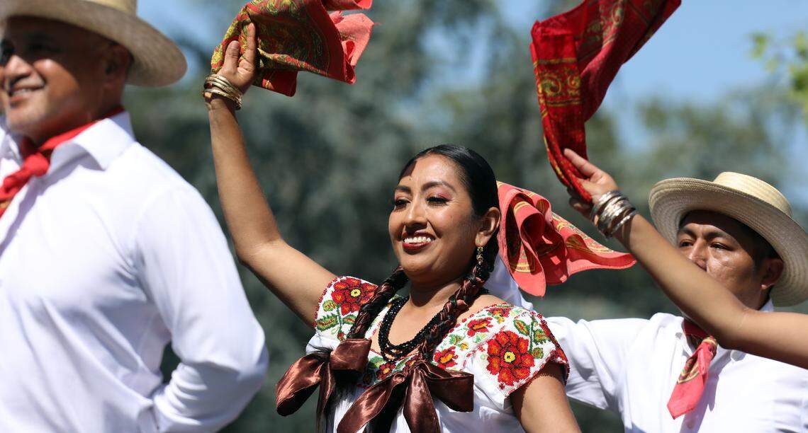 Ballet Folklórico Nueva Antequera dancers perform Sones y Chilenas de San Juan Cacahuatepec from the costal region of Oaxaca, México during the Guelaguetza Fresno held Sept. 28, 2025 at Fresno City College.