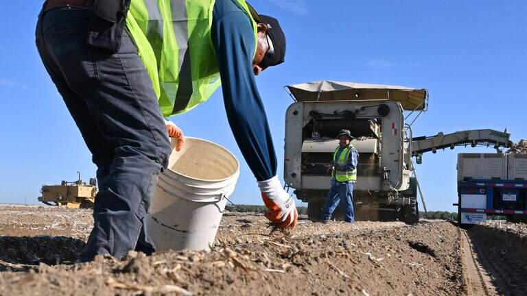 This California city ranks 4th in nation in reliance on foreign farmworkers