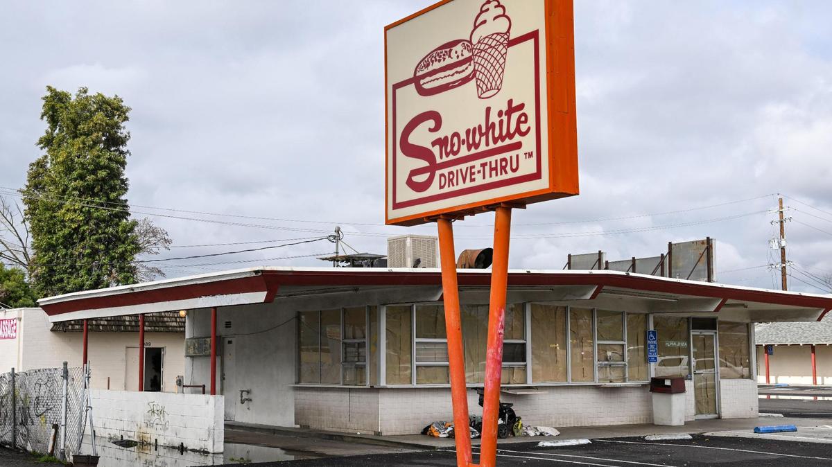Sno-White Drive-In on Clovis Avenue near Ashlan Avenue has closed after 45 years in business. .