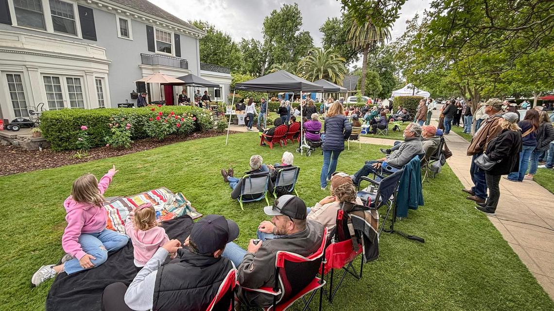 Top stories: Volcano erupting, bizarre murder delayed, Fresno Unified talks SEDA