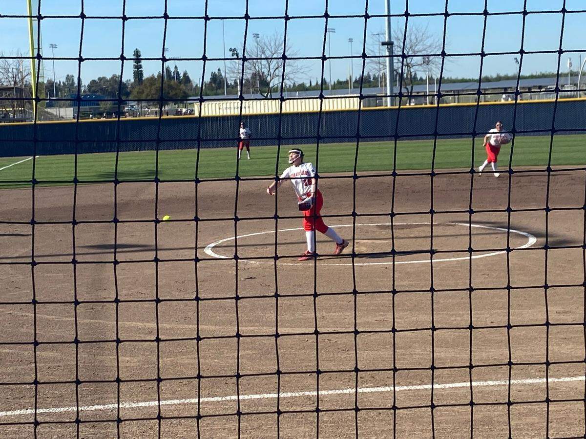 Grace Uribe pitches for Garza High against Dos Palos on March 25, 2025.