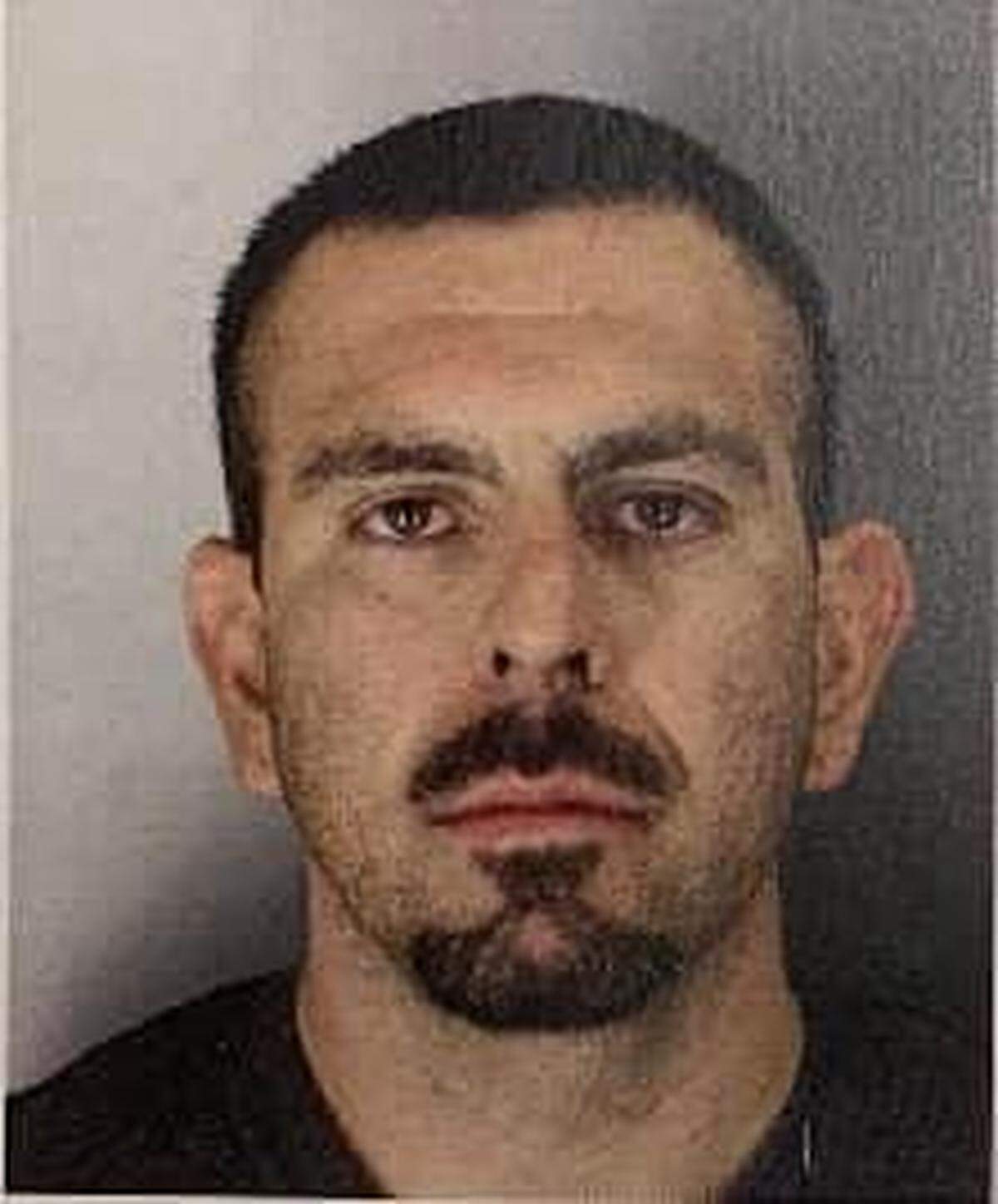 Ricardo Aguirre was arrested by Tulare County Sheriff’s detectives after a short foot pursuit on Tuesday. He’s a suspect in a robbery and carjacking case and also had warrants out for having a gun and resisting arrest.