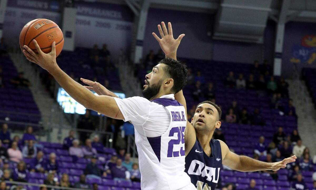 TCU guard Alex Robinson (25) goes up for a shot against Oral Roberts guard Sam Kearns (10) in the second half of their game Sunday, Nov. 11, 2018, in Fort Worth, Texas. Robinson is half of the Horned Frogs’ impressive, veteran backcourt.