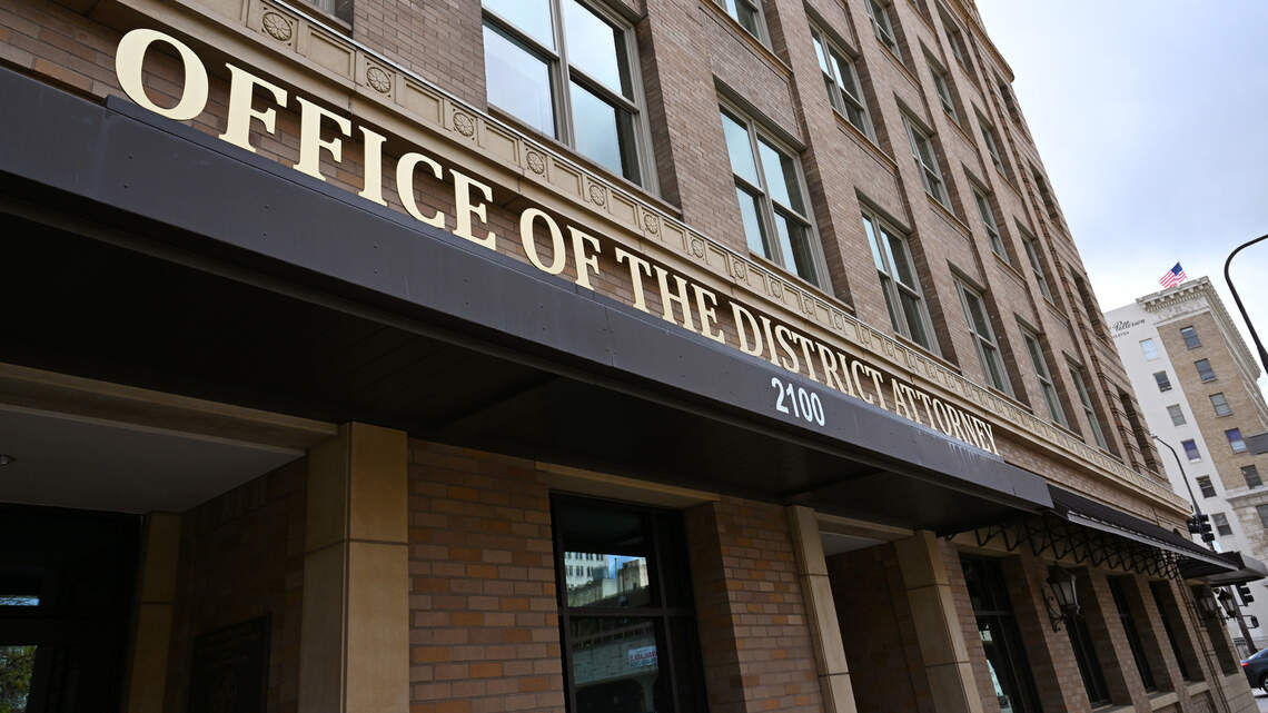 Your guide to Fresno’s superior court seat 6 race. Former DA colleagues vie for judgeship