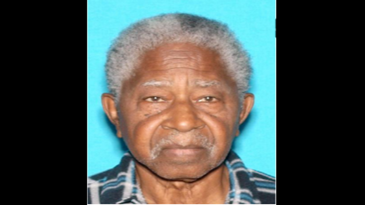 Fresno County Sheriff’s Office deputies and the agency’s Search and Rescue team are looking for 86-year old Ulysses Carr, who has been missing since Nov. 25.