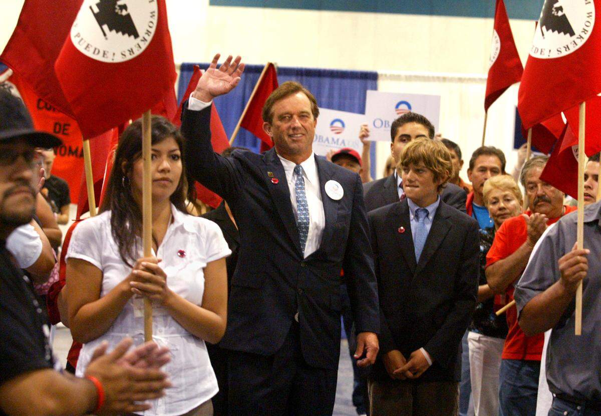 Robert F. Kennedy is greeted upon his arrival at the United Farm Workers 2008 convention in Fresno.