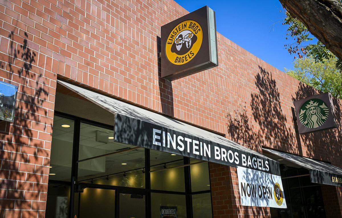 Einstein Bros Bagels is now open near the Fresno Convention & Entertainment Center in downtown Fresno.